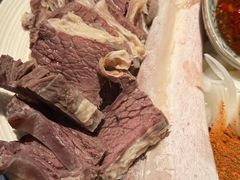 清水牛肋排-阿里家·新疆烤肉酒場 by MIG