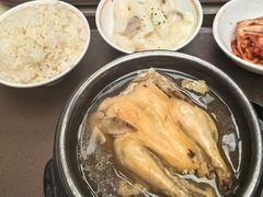 -皇室宴会厅(香港迪士尼乐园)