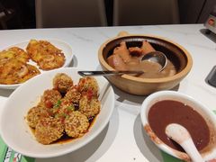 -鑫小城故事·藕汤·家常菜(台北一路总店)