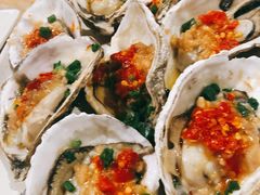 烤湛江生蚝-木屋烧烤(岗顶二店)