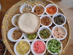 -包整·丝娃娃(一览甲秀楼风景店)