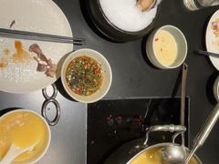 -鲜入唯煮·港式海鲜牛肉火锅(金宝街店)