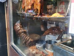 -华香鹅快餐店