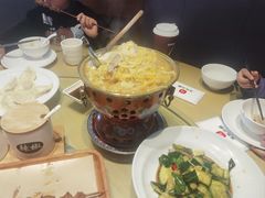 -关东小磨东北菜(上海长风大悦城店)