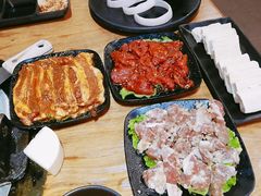 -赞酱川式烤肉(蜀都万达店)