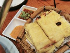 石屏烤豆腐-老滇山寨•云南特色菜•地方菜•民族风情歌舞表演(经开区店)