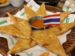 -小小集渔·泰式大排档(太古里香槟店)