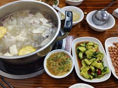 -阿汉名材老鸡汤饭店(金鸡岭店)