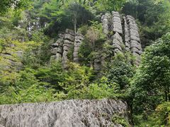 -梭布垭石林景区