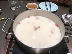 -捞王锅物料理(上海世茂广场店)