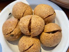 -包整·丝娃娃(一览甲秀楼风景店)