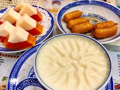 双皮奶-广信牛奶甜品世家(台东店)