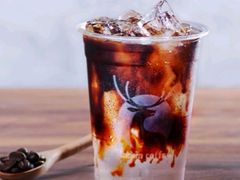 黑金气泡美式-瑞幸咖啡(1+1大厦店)