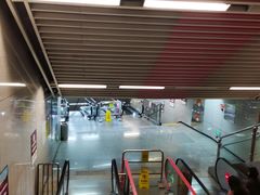 -红土地(地铁站)