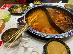 -钢管厂五区小郡肝串串香火锅(人民广场店)