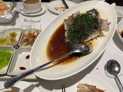 杭式葱油东海大黄鱼-南麓·浙里(外滩店)