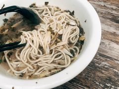 -小河无名面馆