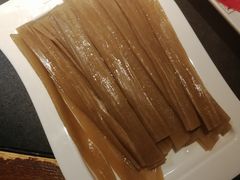 -周周有辣火锅馆(玖耀里店)