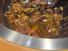 -咱屯子铁锅炖直营店(保利店)