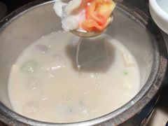 豆浆一锅鲜-佬麻雀·新湘菜(珠海金发购物中心店)