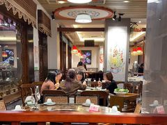 -小天鹅火锅·一线江景洪鼎旗舰店(洪崖洞店)