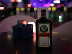 -CLUB VIVA(购物公园店)