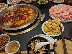 -沸炉重庆老火锅(军事博物馆店)