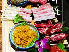 -明洞阿姨·韩式酱蟹烤肉·创意料理(三元桥店)