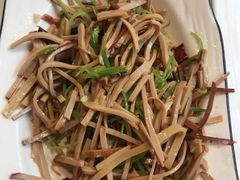 -咪咪川菜(太乙路店)