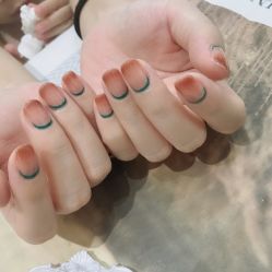 -十月·日式美甲美睫·纹眉