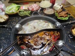 -乖嬢嬢重庆老火锅(南联店)