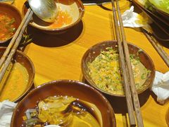 -壹兆圆重庆火锅手工炒底料(长白格林玫瑰湾店)