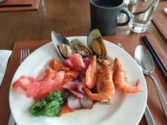 -昆山琶拉帝诗酒店·河畔咖啡厅Riverside Cafe