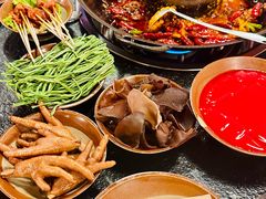 -渝井巷重庆老火锅(沈阳吉祥店)