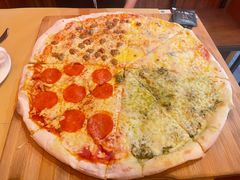 四种奶酪披萨-acquolina·阿果里呐意大利比萨店(紫薇尚层店)