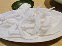 沙律椰青-龙泉人椰子鸡.糟粕醋.海南菜(三亚旗舰店)