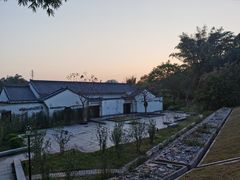 -谷丰健康凤贤居酒家