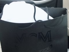 -MCM(比斯特上海购物村店)