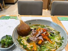 -百春原湖南牛肉粉(百联世纪店)
