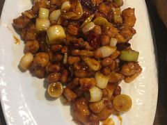 宫保鸡丁-忆江南(衡百国际店)