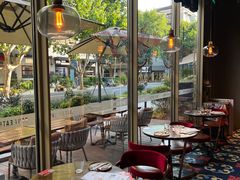-Brut Eatery Wine Bar & Restaurant (建国东路店)
