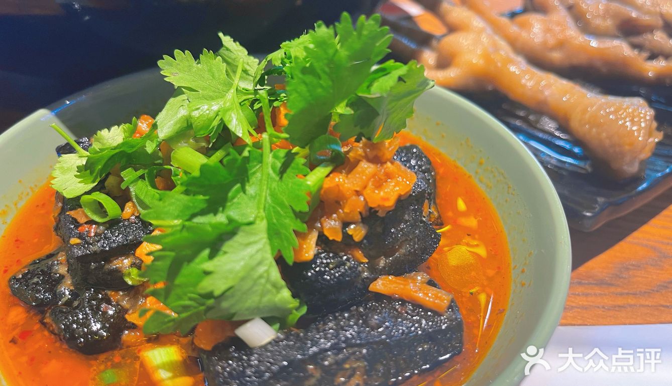 夏天必吃小龙虾🦞打卡网红店红盔甲