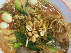 -二钢串叔麻辣烫(华龙大厦店)