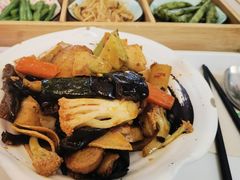 -轻蔬不用等·素食(江苏路店)
