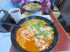 酸笋肉片米线-缘久缘米粉(新街口店)