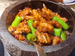 石锅杭椒牛蛙-桂满陇·锦绣江南(益田广场店)