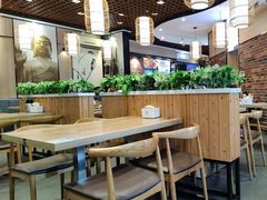 -裕记烧腊连锁餐饮(国商分店)
