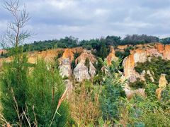 -彩色沙林风景区