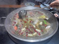 -小饕荟雅安贡椒鱼鲜馆(广福桥店)