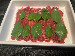 罗勒牛肉-三出山火锅(万象天地店)